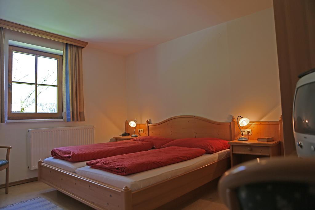 Appartementhaus Wehrenfennig Gosau Habitación foto