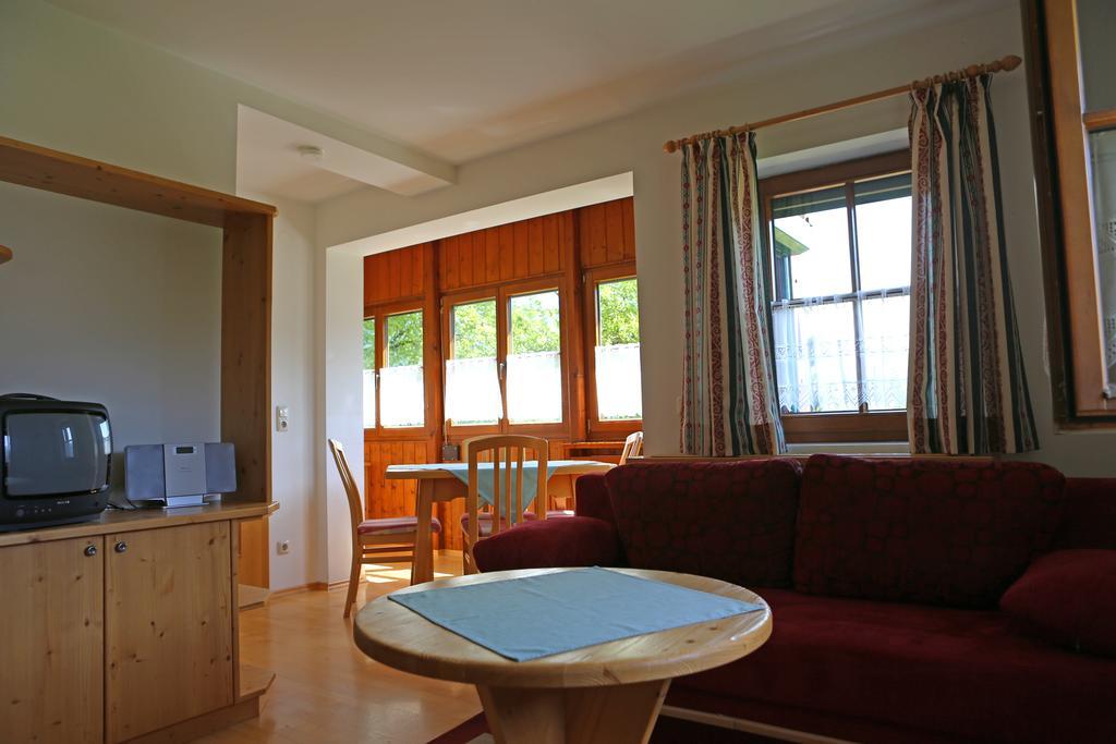 Appartementhaus Wehrenfennig Gosau Habitación foto